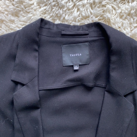 SIZE 4 - TALULA BLAZER - Picture 2 of 3
